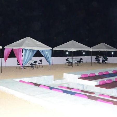 Sam Dunes Desert Luxury Camp & Resort Джайсалмер Екстериор снимка