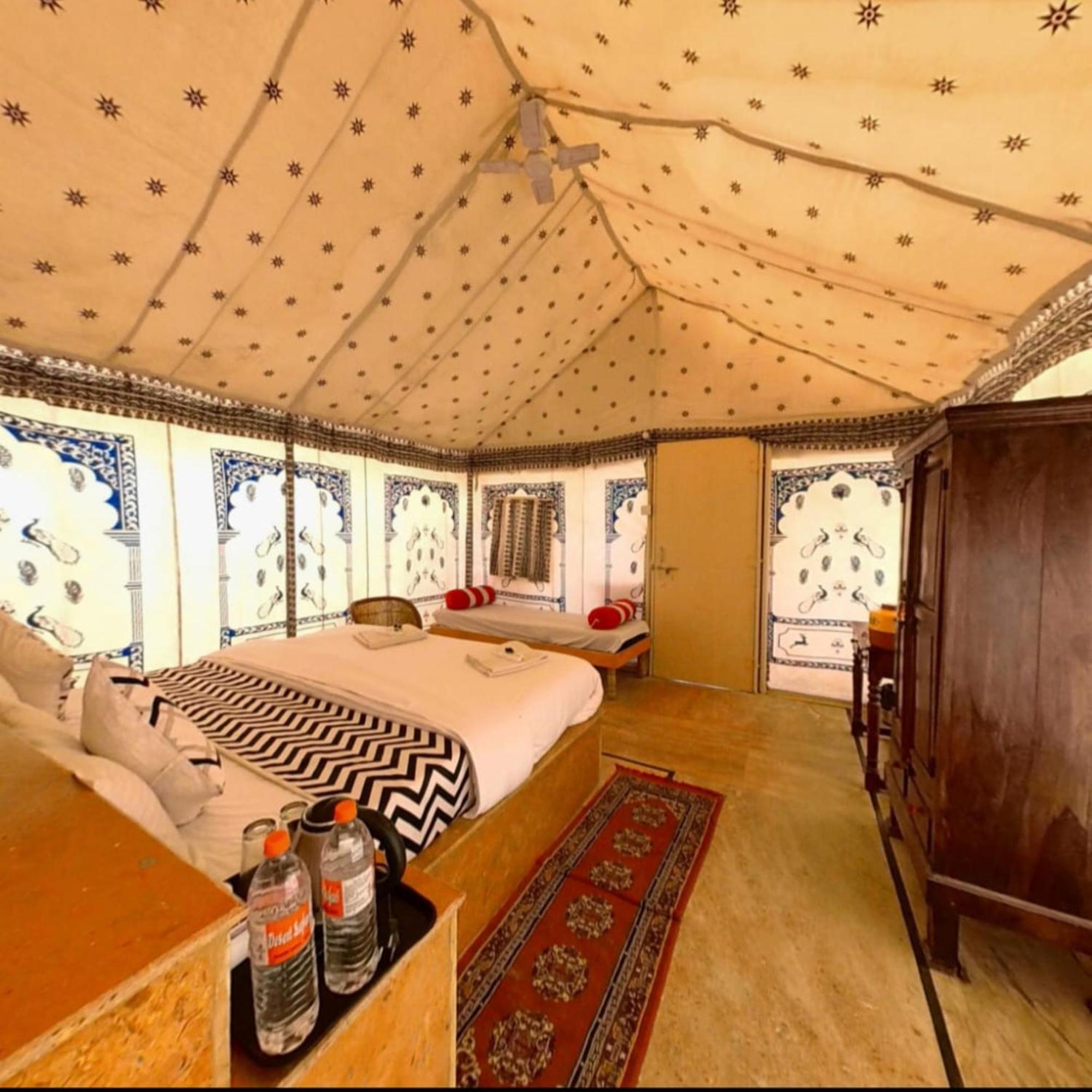 Sam Dunes Desert Luxury Camp & Resort Джайсалмер Екстериор снимка